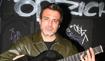 Rıza Tamer, Kuşadası'nda sahne alacak