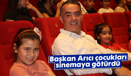 Başkan Arıcı çocukları sinemaya götürdü