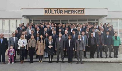 Efeler’de ’Eğitim Yöneticileri Okuyor’ projesinde yeni dönem başladı