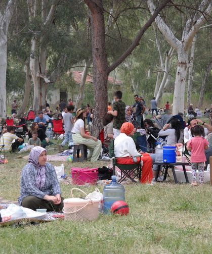 Konyalılar geleneksel 'Etli pilav şenliği''nde buluştu