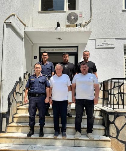 Karacasu Belediyesinden Jandarma'ya ziyaret