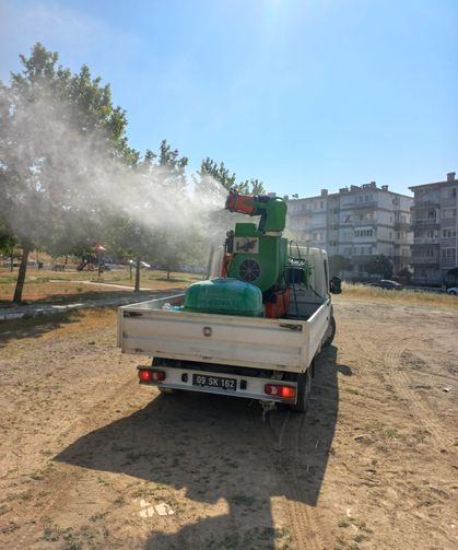 Söke Belediyesi’nden kene ve haşerelere karşı ilaçlama