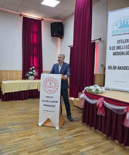 Efeler’de öğretmenler proje üretimi için bir araya geldi