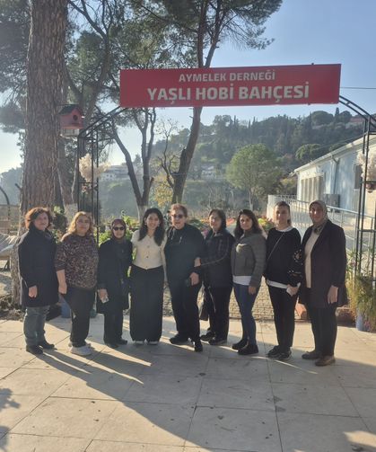 AK Kadınlardan gönüllere dokunan ziyaret