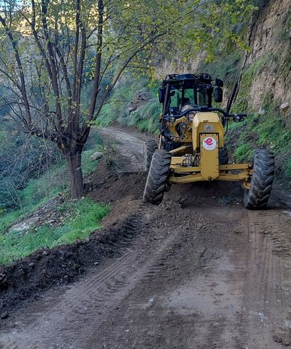Başkan Anıl Yetişkin’den çiftçilere yol desteği