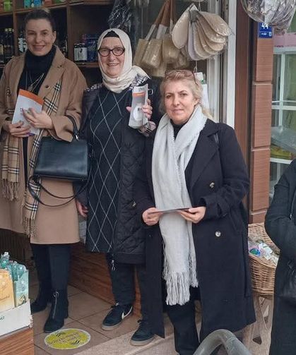 AK kadınlar 'Dumansız gelecek' için sahaya indi