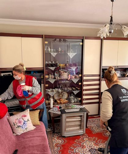 Başkan Yetişkin, evde bakım hizmetini hayata geçirdi