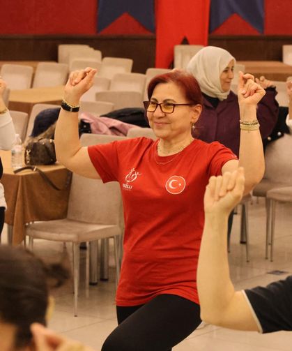 Nazilli Belediyesi halkoyunları ekipleri çalışmalarını sürdürüyor