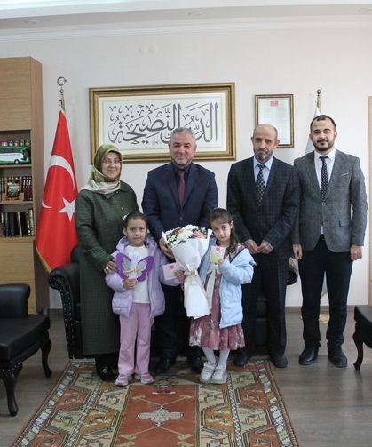 Aydınlı miniklerden örnek davranış