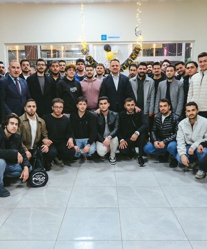 Bakan yardımcısı Eminoğlu Aydınlı gençlerle buluştu