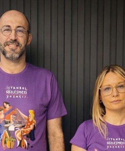 Başkan Zencirci 8 Mart mesajını eşiyle birlikte verdi