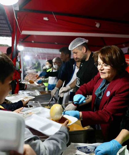 Didim Balat Mahallesi’nde Ramazan bereketi paylaşıldı