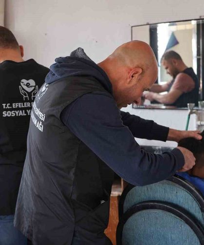 Çocukların tıraşları Efeler Belediyesi’nden