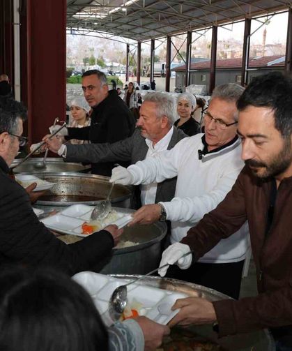 Nazilli Belediyesi Turan Mahallesi’nde gönül sofrası kurdu