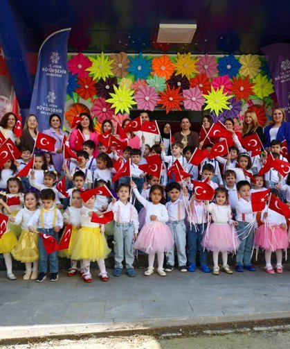 Büyükşehir’in Çocuk Gelişim Merkezleri’nde 23 Nisan etkinlikleri düzenlendi