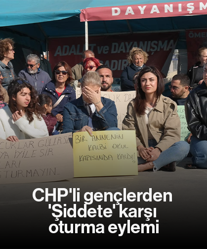 CHP'li gençlerden 'Şiddete' karşı oturma eylemi