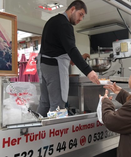 MHP Kurucu Lideri Türkeş Kuşadası'nda anıldı