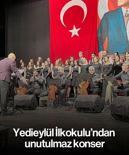 Yedieylül İlkokulu'ndan unutulmaz konser: Öğretmen ve velililer aynı sahneyi paylaştı