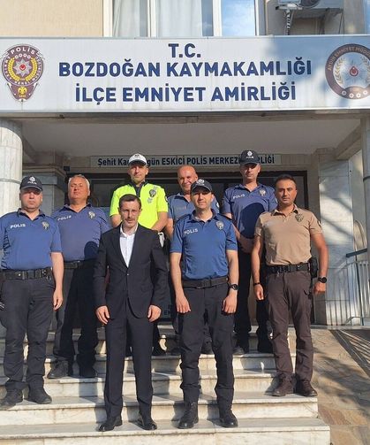 Kaymakam Polat, bayram mesaisindeki personeli yalnız bırakmadı