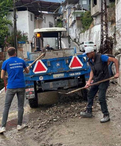 Bozdoğan’da sağanak yağış sonrası ekipler sahada