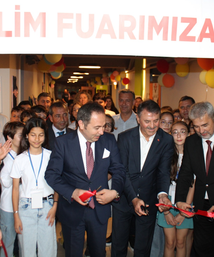 Didim’de geleceğin bilim insanları projeleriyle göz doldurdu