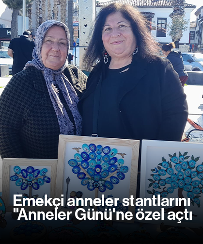 Emekçi anneler stantlarını "Anneler Günü'ne özel açtı