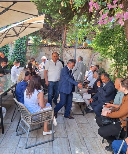 Kuşadası ilçe protokolü bayram programında buluştu
