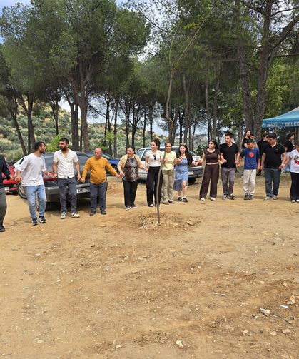 Nazilli’de Baharın Neşesi Halaylarla Yaşandı: Eğrek Cemevi’nden Birlik ve Dayanışma Şenliği