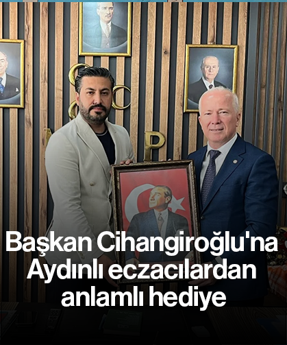 Başkan Cihangiroğlu'na Aydınlı eczacılardan anlamlı hediye