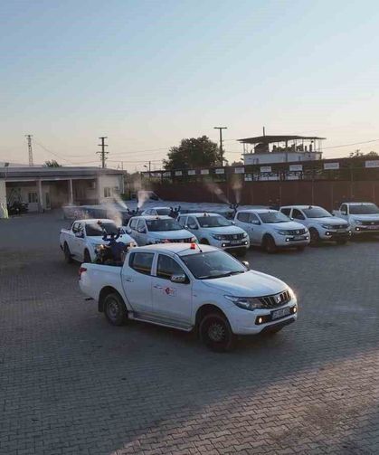 Efeler’de ilaçlama mesaisi hız kesmiyor