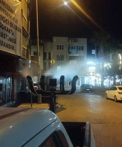 Germencik’te gece ilaçlaması sürüyor