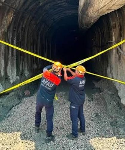 İçme Suyu Projesinde Göçük Dehşeti! 1 İşçi Öldü, 1 İşçi Ağır Yaralı