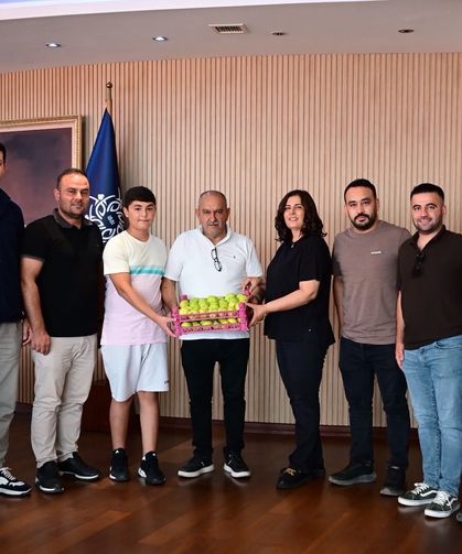 İncir ikram edip, Köşk’ün sorunlarını ilettiler