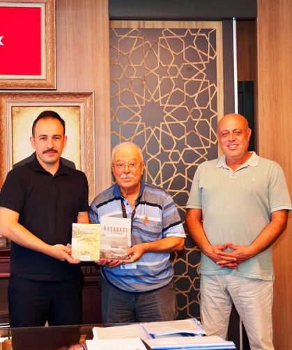 Tarihçi Ökçesiz'den Vakıflar Bölge Müdürü Vural'a ziyaret
