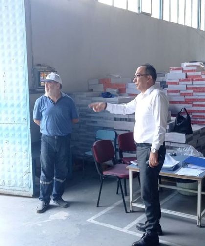 Efeler’de ders kitapları öğrencilerin sıralarındaki yerini almaya başladı