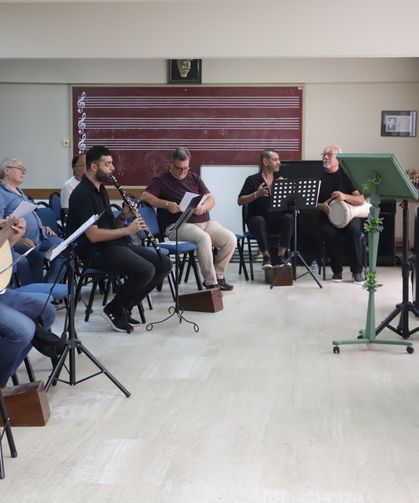 Nazilli'nin 42 yıllık korosu yeni döneme başladı