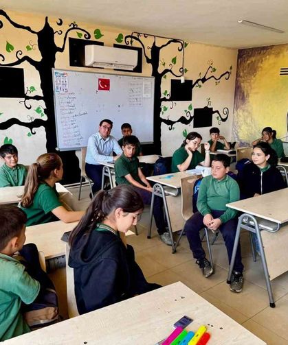 Kaymakam Sözen, Yazıkent’te öğrencilerle bir araya geldi