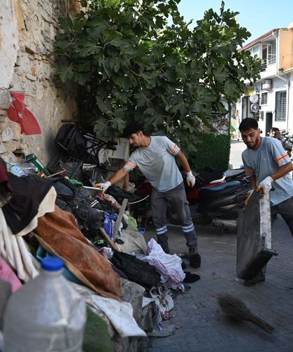 Kuşadası Belediyesi'nde çevre seferberliği sürüyor