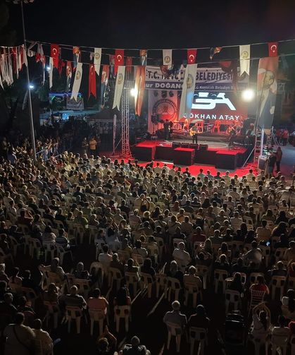 Kuyucak’ta 5 Eylül coşkusu: Binlerce kişi Gençliğe Hitabe’yi tek ses söyledi