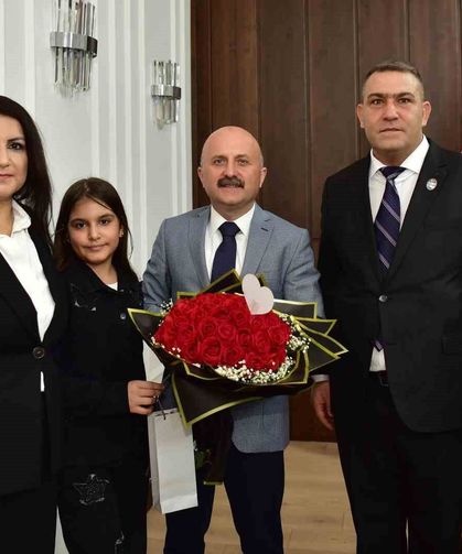 Vali Varol, şehit yakınları ve gazileri makamında ağırladı