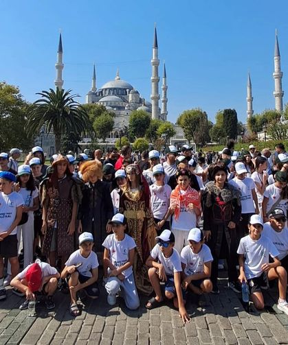 Yeşilay Muaythai Çocuklar Türkiye Şampiyonası’nda Kuşadası rüzgârı