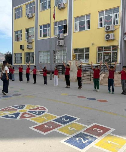 Aydın’da miniklerin antrenmanları devam ediyor
