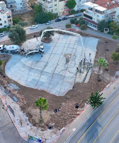 Didim Belediyesi’nin Kaykay parkı projesinde çalışmalar sürüyor