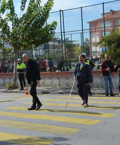 Didim Engelliler Derneği’nden 15 Ekim Dünya Beyaz Baston Günü etkinliği