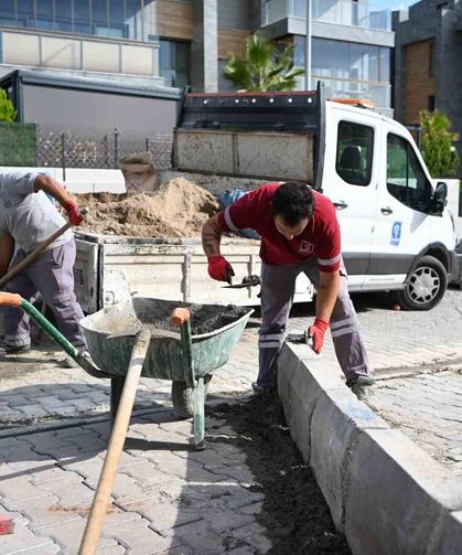 Kuşadası’nda 12 bin metrekarelik yol çalışması tamamlandı