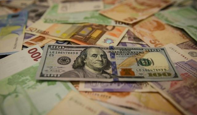 Dolar ve Euro Haftaya Rekorla Başladı