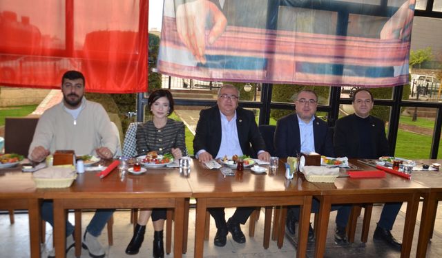 CHP’li Kadınlar birlik beraberlik etkinliğinde bir araya geldi