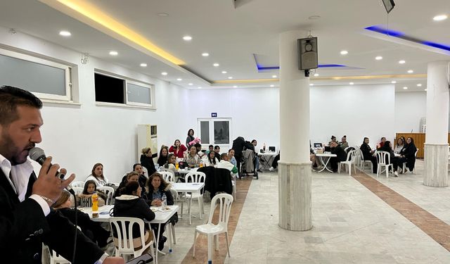 Didimli Romanlar, Kadınlar gününü kutladı