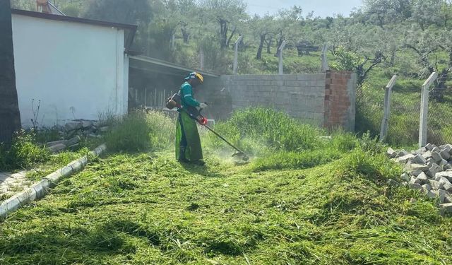 ADÜ Kuşadası'nda bahar temizliği yapıldı