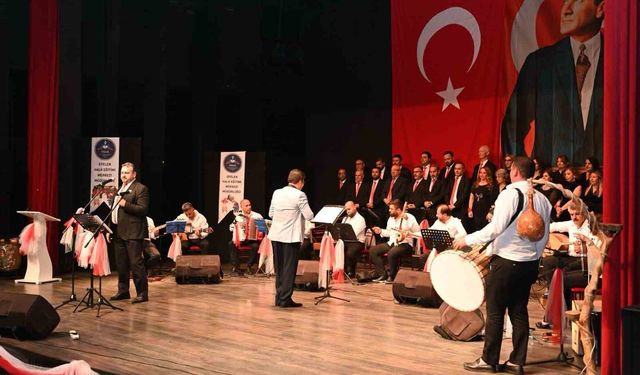 Anadolu türküleri izleyenleri mest etti